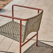 Flexform Ottavia Outdoor loungestol, detalj av rygg og armlene