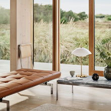 Clam™ Bordlampe