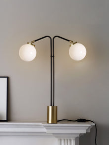 Array Twin Bordlampe