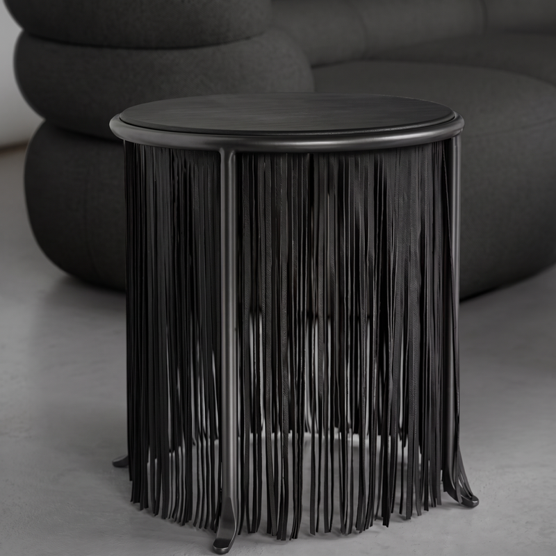 Dozie Kanu Sidebord