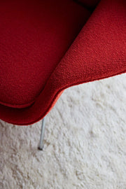 Womb Medium Loungestol fra Knoll, produktbilde