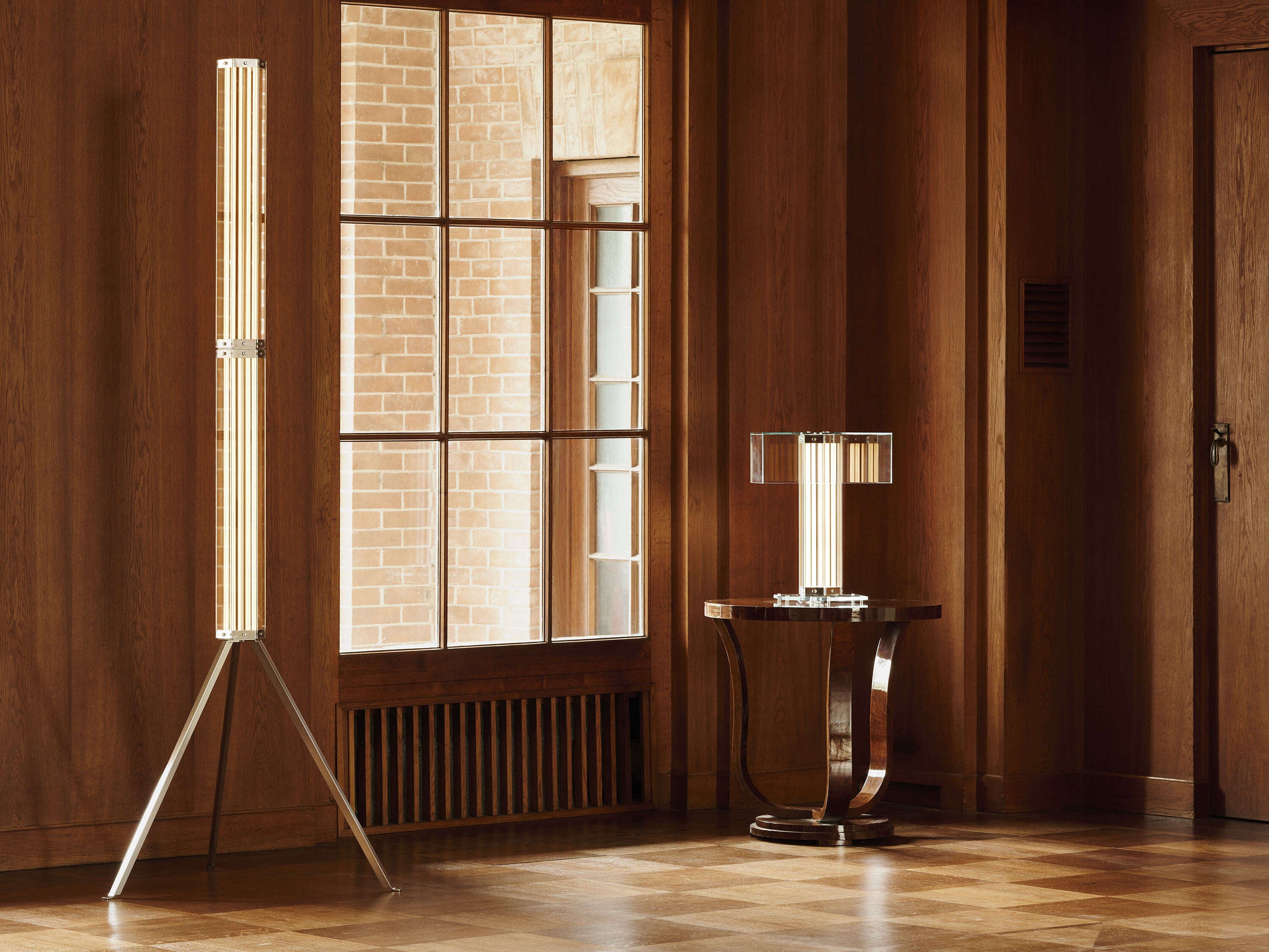 SuperWire F Gulvlampe - Utstillingsmodell