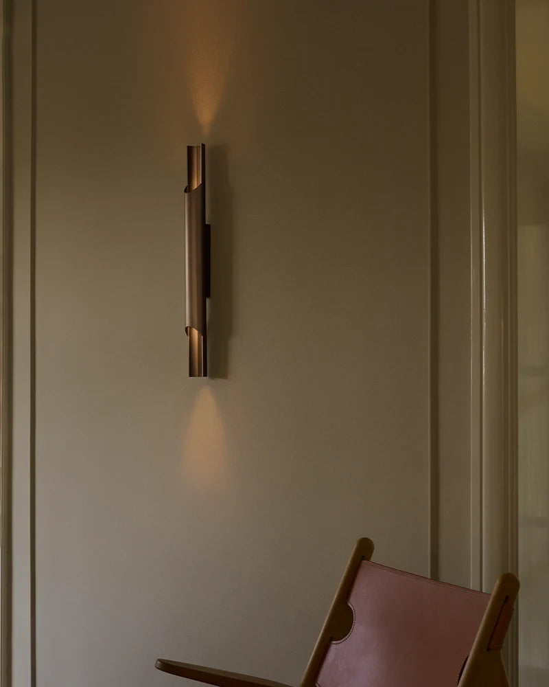 LYFA Pan 50 Vegglampe, bronse