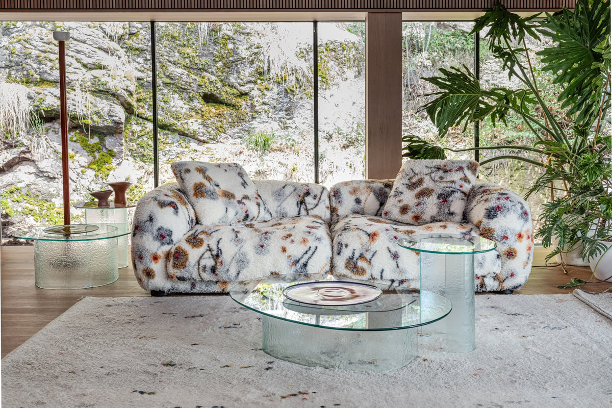 Moroso Me-Time Sofa: mønstret sofa i interiør
