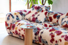 Moroso Me-Time Sofa: detalj av mønstret sete og armlene