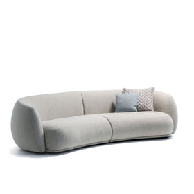 Moroso Pacific Sofa: grå sofa sett forfra