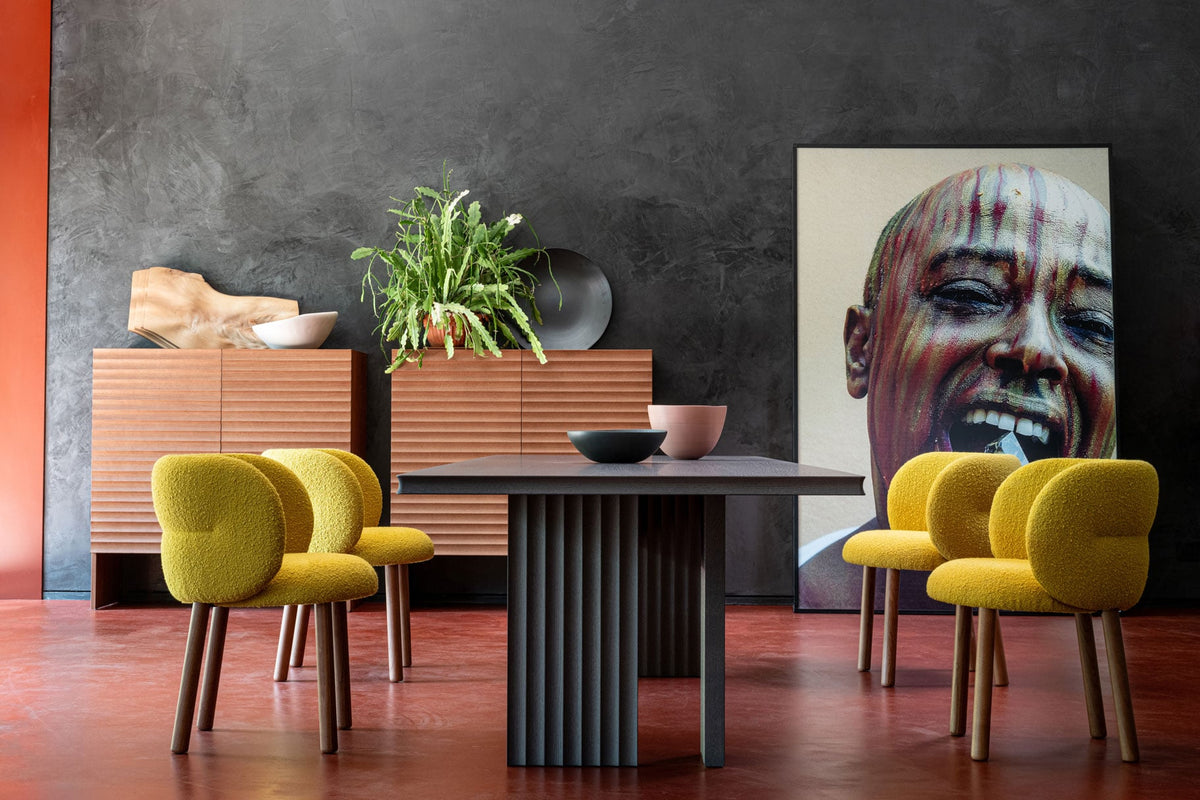 Moroso Rows Spisebord: spisebord i fargerikt interiør