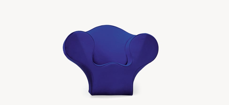 Moroso Soft Big Easy Loungestol: blå loungestol sett bakfra