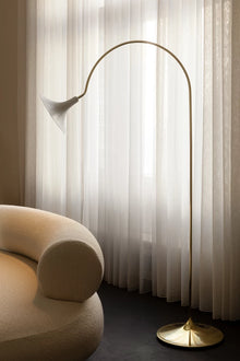 Nuura petalii floor lamp