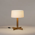 Tent FAD bordlampe fra Santa & Cole i eik med hvit skjerm