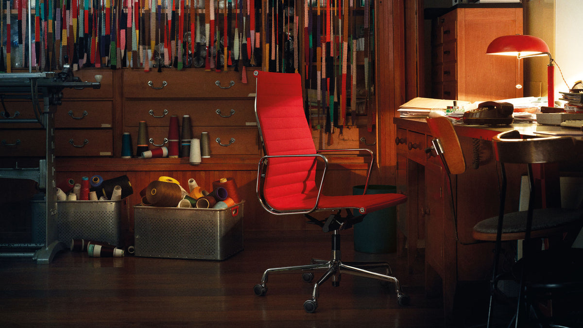 Aluminium EA 117/118/119 kontorstol fra Vitra, produktbilde