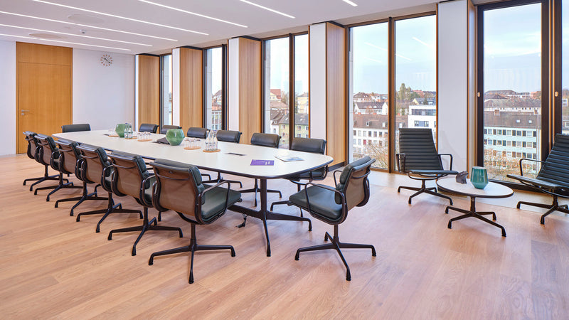 Eames Segmented møtebord fra Vitra, produktfoto