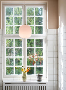 VL 45 Radiohus Pale Rose Pendel
